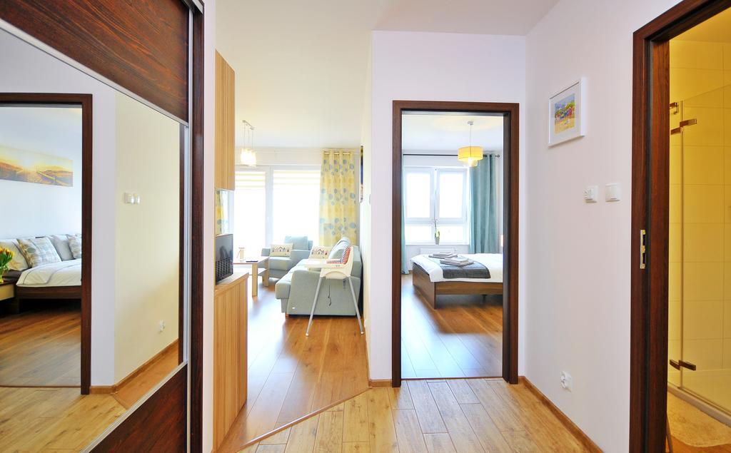 Apartamentyprzymorzu Solna 201 - W Centrum Blisko Morza كولوبرزيغ المظهر الخارجي الصورة