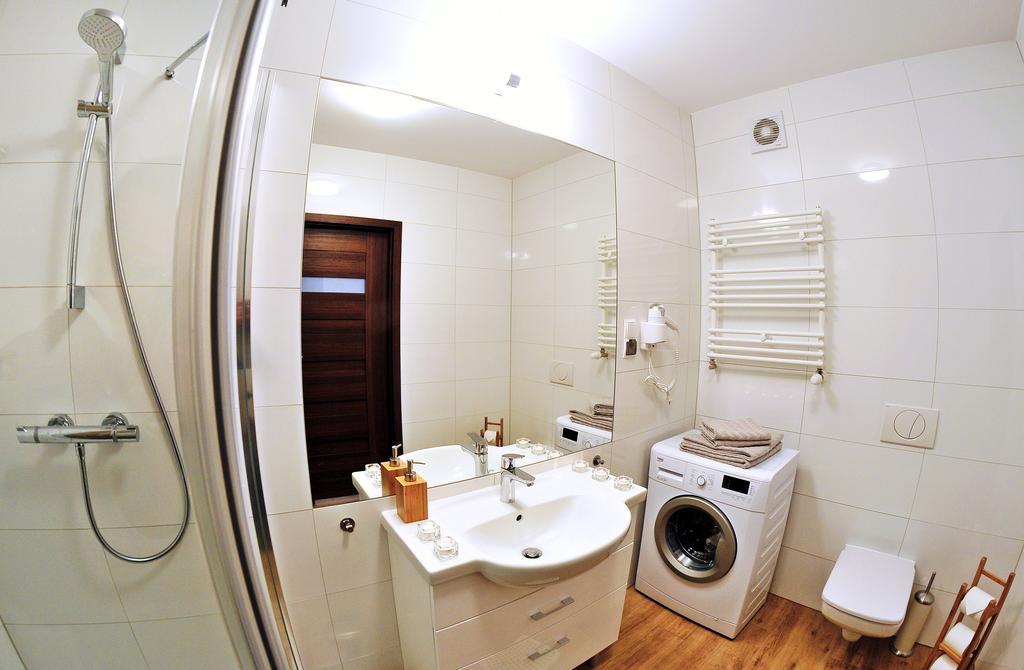 Apartamentyprzymorzu Solna 201 - W Centrum Blisko Morza كولوبرزيغ المظهر الخارجي الصورة