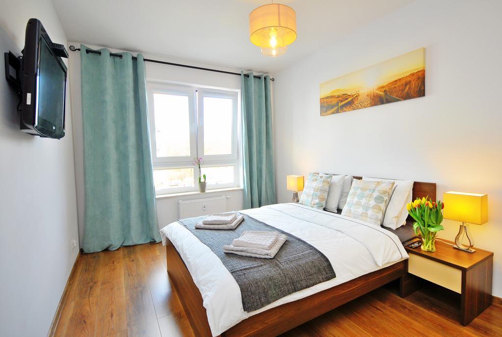 Apartamentyprzymorzu Solna 201 - W Centrum Blisko Morza كولوبرزيغ المظهر الخارجي الصورة