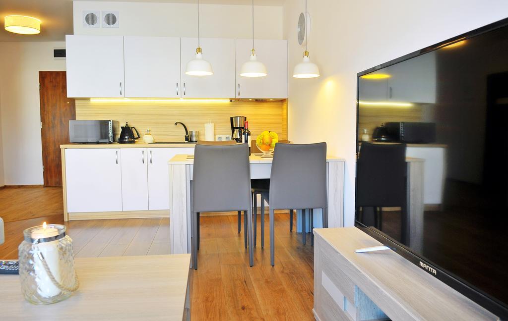 Apartamentyprzymorzu Solna 201 - W Centrum Blisko Morza كولوبرزيغ المظهر الخارجي الصورة