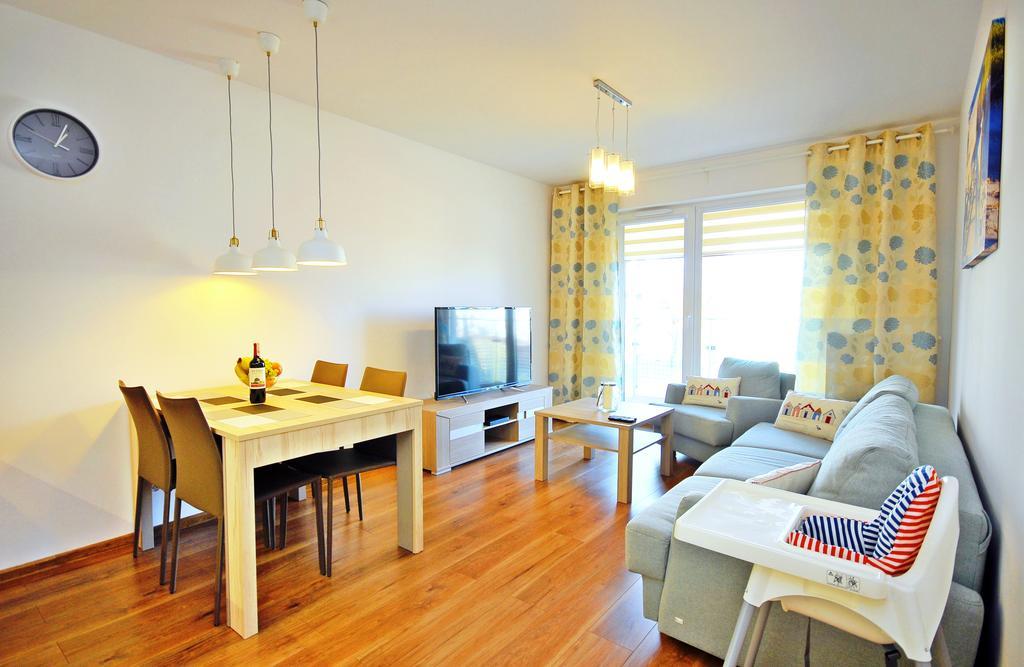 Apartamentyprzymorzu Solna 201 - W Centrum Blisko Morza كولوبرزيغ المظهر الخارجي الصورة