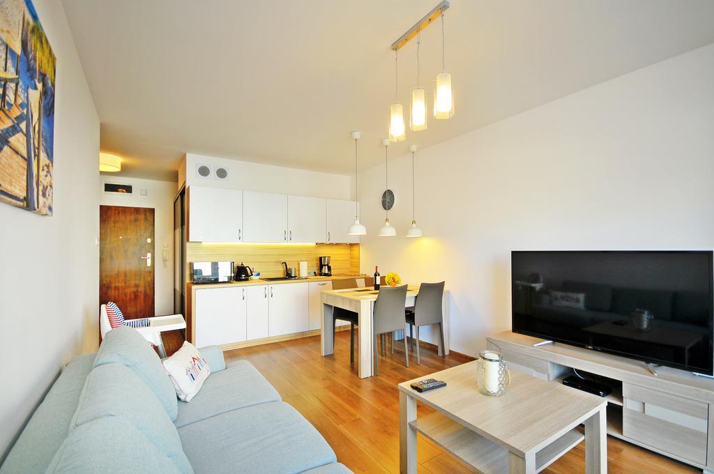 Apartamentyprzymorzu Solna 201 - W Centrum Blisko Morza كولوبرزيغ المظهر الخارجي الصورة