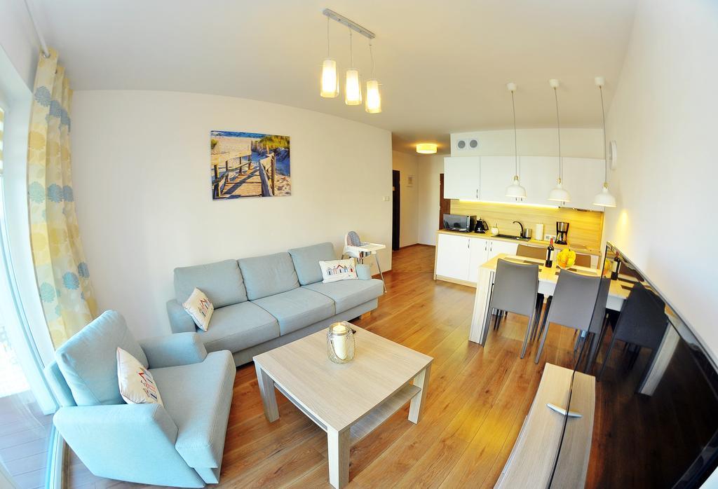 Apartamentyprzymorzu Solna 201 - W Centrum Blisko Morza كولوبرزيغ المظهر الخارجي الصورة